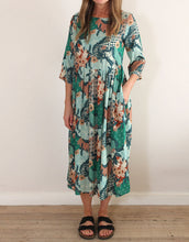 Load image into Gallery viewer, Evie Dress - Mt. Fuji Green Print