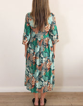 Load image into Gallery viewer, Evie Dress - Mt. Fuji Green Print