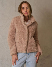 Load image into Gallery viewer, Fluffy Jacket - Beige