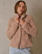 Load image into Gallery viewer, Fluffy Jacket - Beige