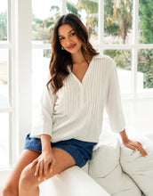 Load image into Gallery viewer, Label of Love Avalon Pintuck - White