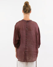 Load image into Gallery viewer, Worthier Linen Shirt - Chocolate