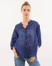 Load image into Gallery viewer, Worthier Linen Shirt - Navy