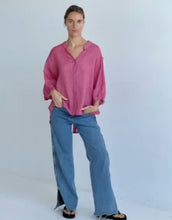 Load image into Gallery viewer, Worthier Linen Shirt - Pink