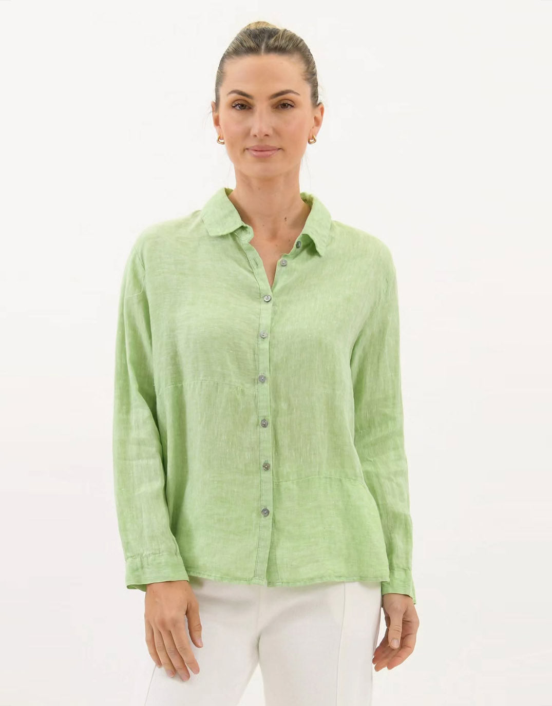 worthier-millie-linen-shirt-apple-womens-clothing